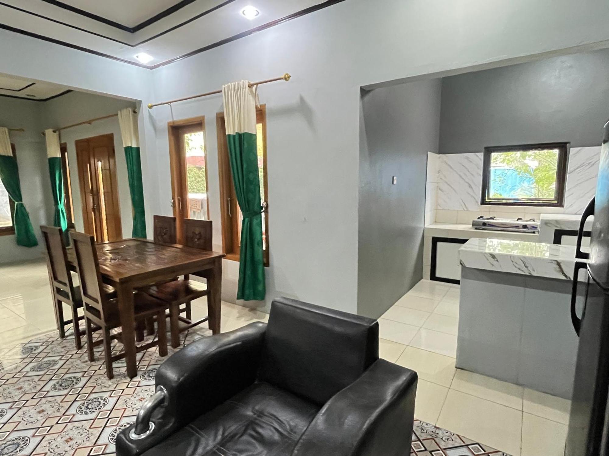 Villa Mutiara Citra Puncak Bu Eva Sampal Eksteriør bilde